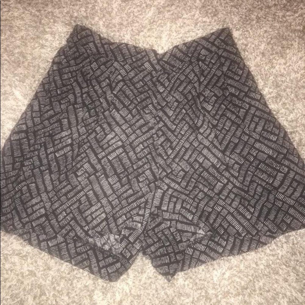 H&M high rise shorts